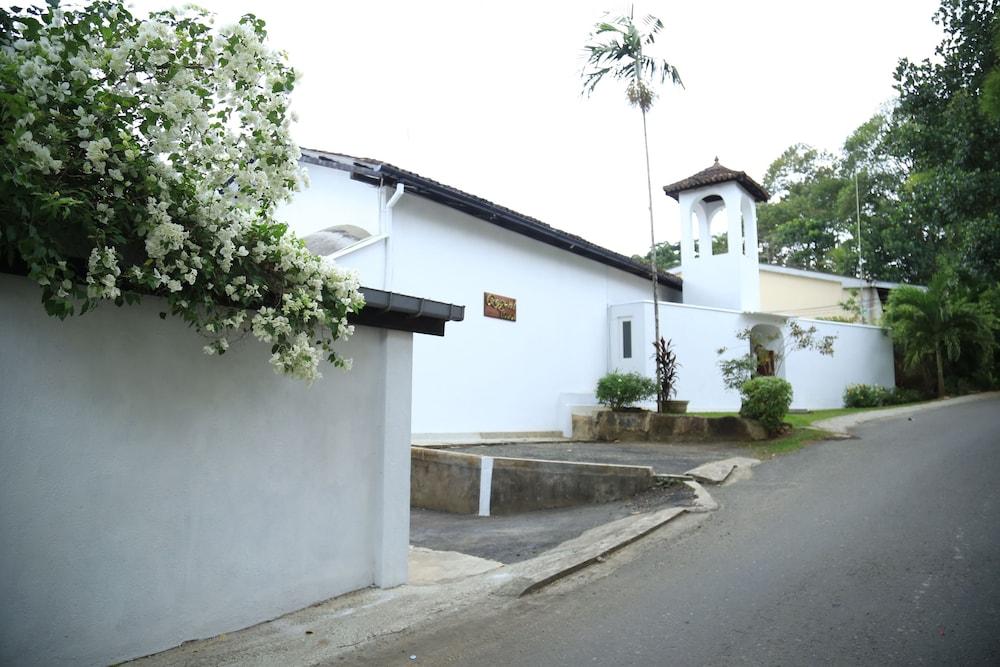 Regent Lodge Hotel & Villa Κάντι Εξωτερικό φωτογραφία