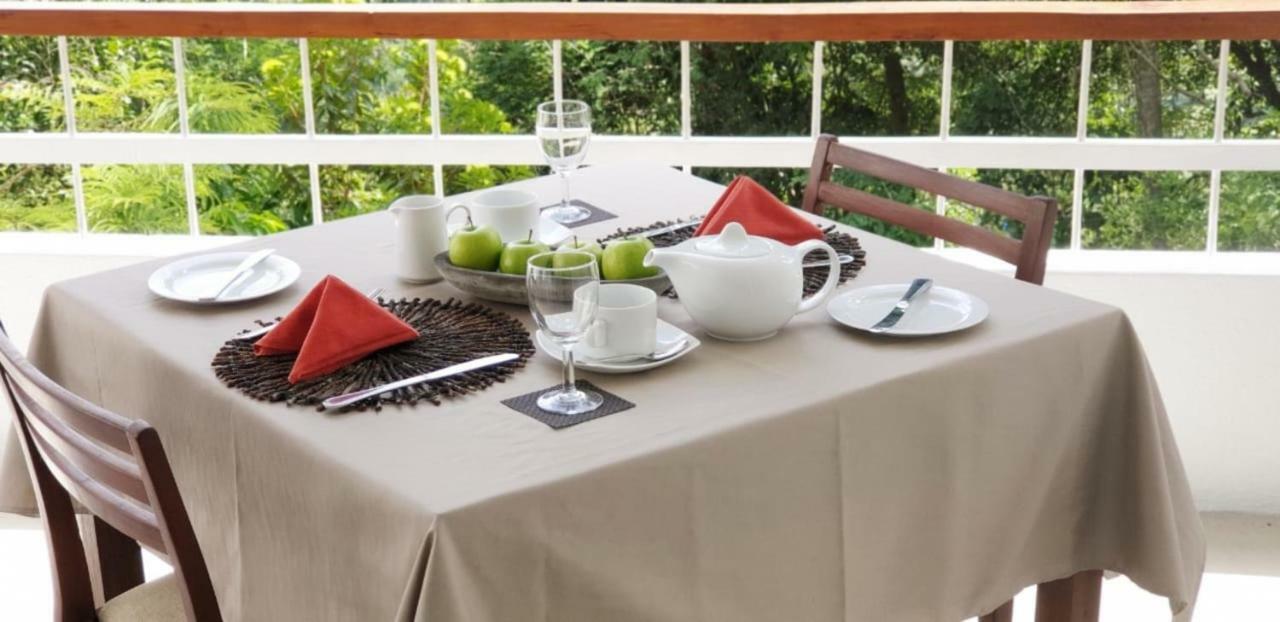 Regent Lodge Hotel & Villa Κάντι Εξωτερικό φωτογραφία